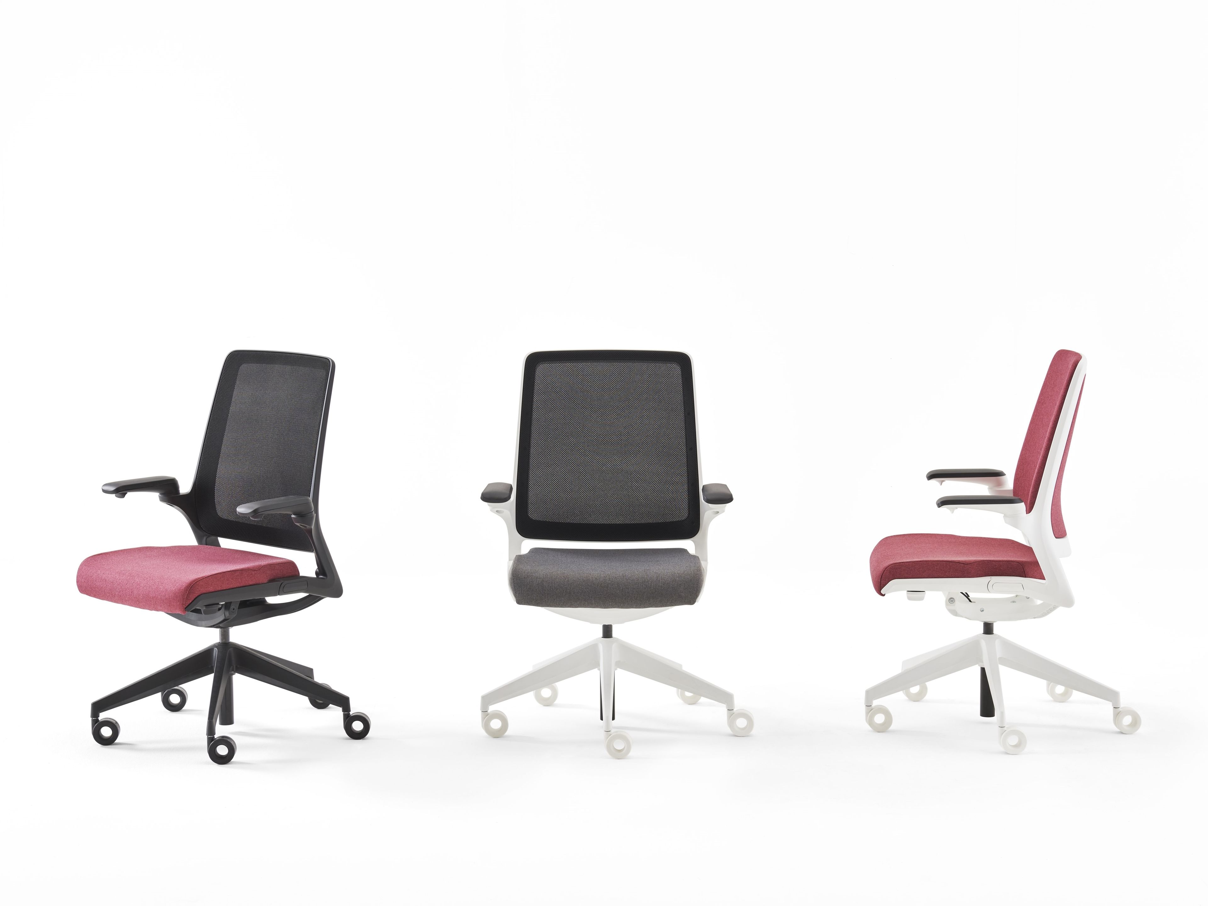 Офисное кресло с мягкой сеткой и колесами с 5 спицами ESTEL GROUP SELF ARCH-00050744 - Вид №2