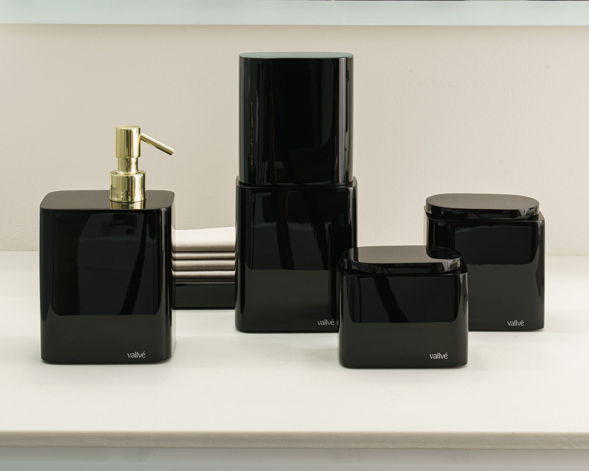 Держатель зубной щетки из смолы с крышкой Vallvé набор ARCH-00113378 - Вид №2