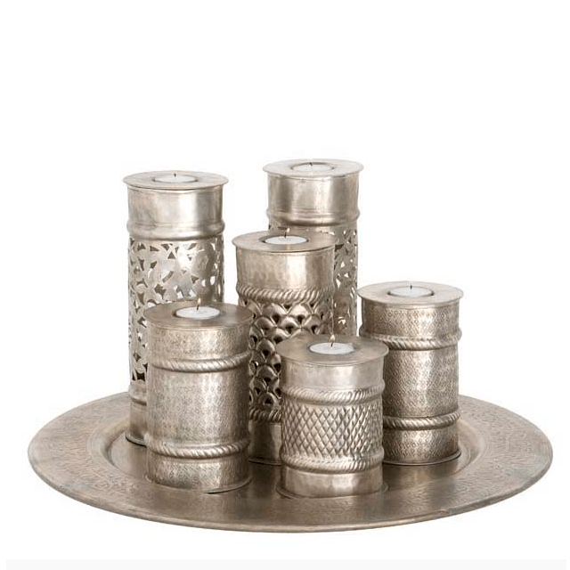 Поднос металлический с 6 подсвечниками D 50 см серебряный Marrakech от Eichholtz EICHHOLTZ EICHHOLTZ 060347 Серебро  - Вид №1
