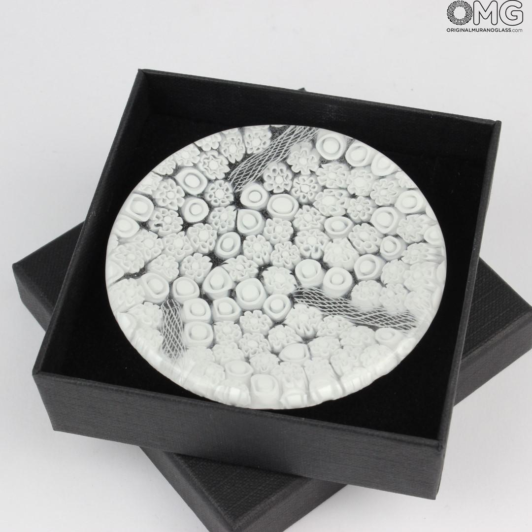 2108 ORIGINALMURANOGLASS Круглое белое блюдо Помпеи из муранского стекла с миллефиори - блюдце для мелочей- пепельница 8 см  - Вид №1