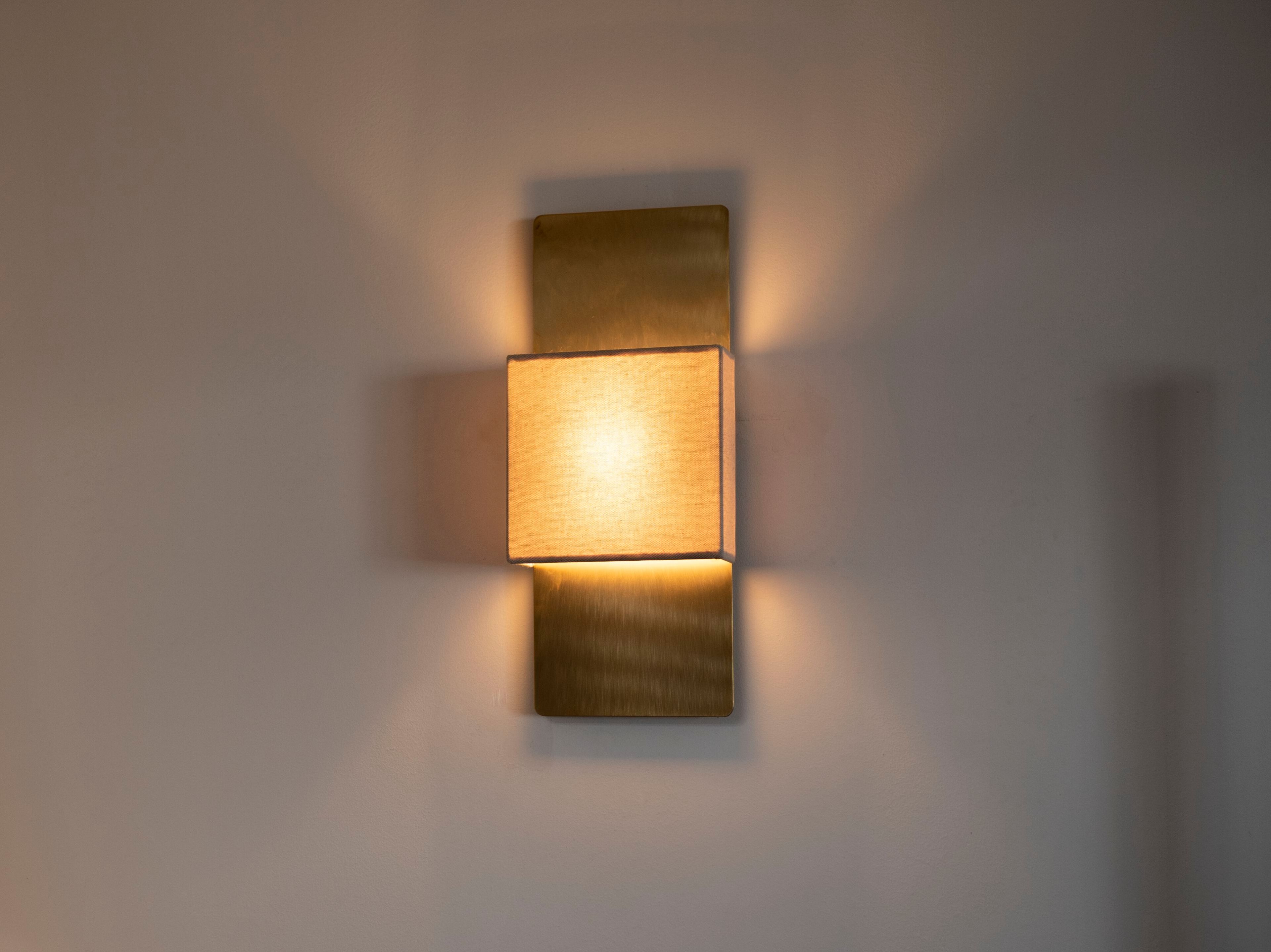 Светодиодный настенный светильник из латуни и ткани 247LAB RB ARCH-00064264