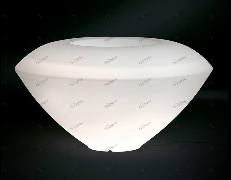 VGnewtrend Торшер для улицы из полиэтилена Trotty 7521433.93 