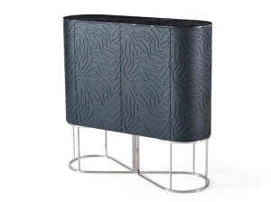 Деревянный барный шкаф со встроенным освещением