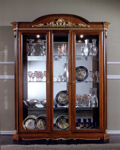 Витрина  GUERRA VANNI 2012/RIN