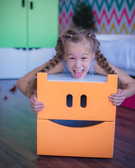 Тумбочка детская с 2 ящиками "Заводила Никки" МАНДАРИН ЧУДИКИ 178775 Желтый Santreyd  - Вид №5