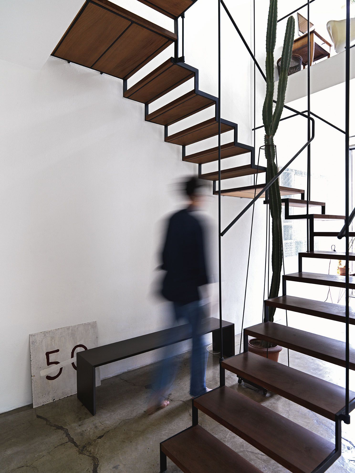 Алюминиевая электрическая скамья полотенцесушитель Tubes Plug &amp ARCH-00130712 - Вид №5