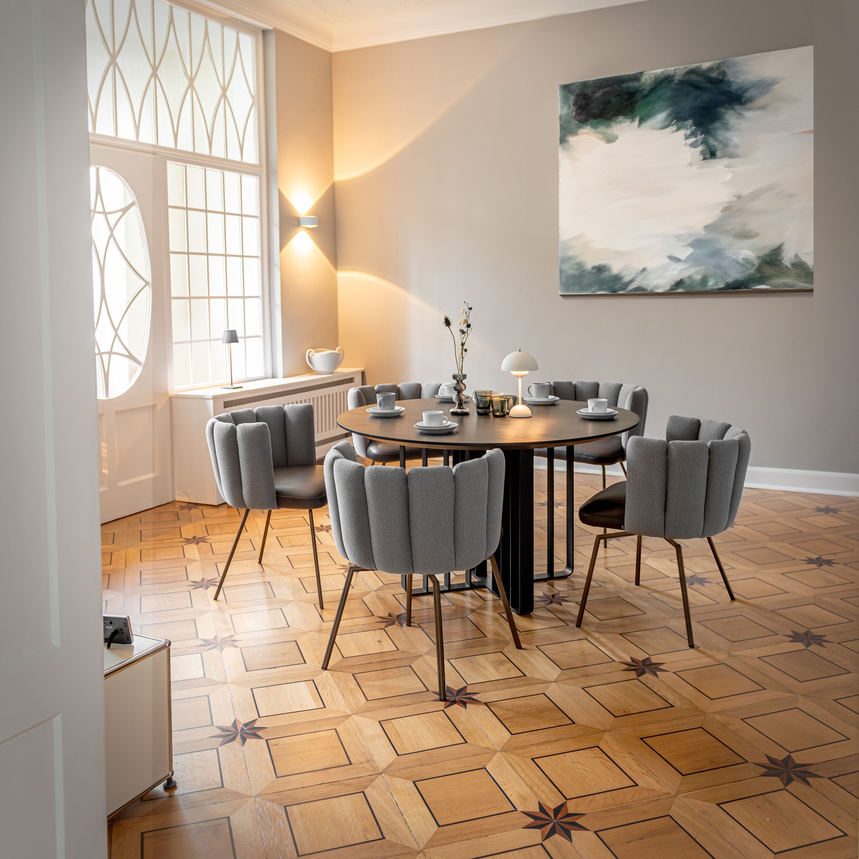 Мягкий стул с подлокотниками и крестообразной рамой KFF ARCH-00057569 - Вид №15