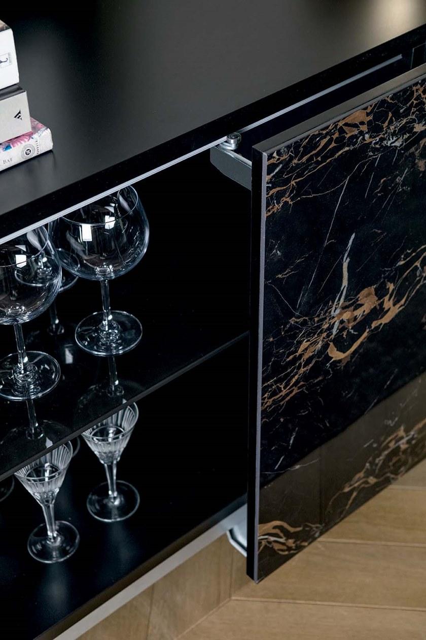 Tonin Casa Буфет из керамогранита с раздвижными дверцами  T8633  - Вид №3