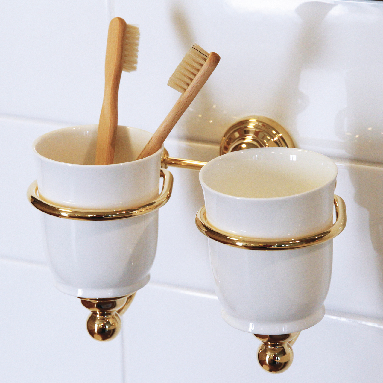 Traditional bathrooms Стакан для зубных щеток из фарфора P&R Pr6926.nk  - Вид №1