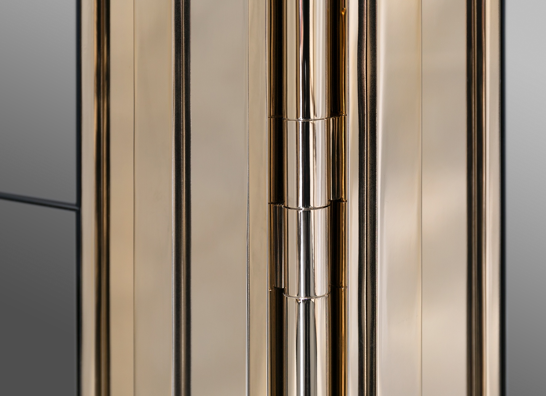 Экран LUXXU Empire 279 - Вид №1