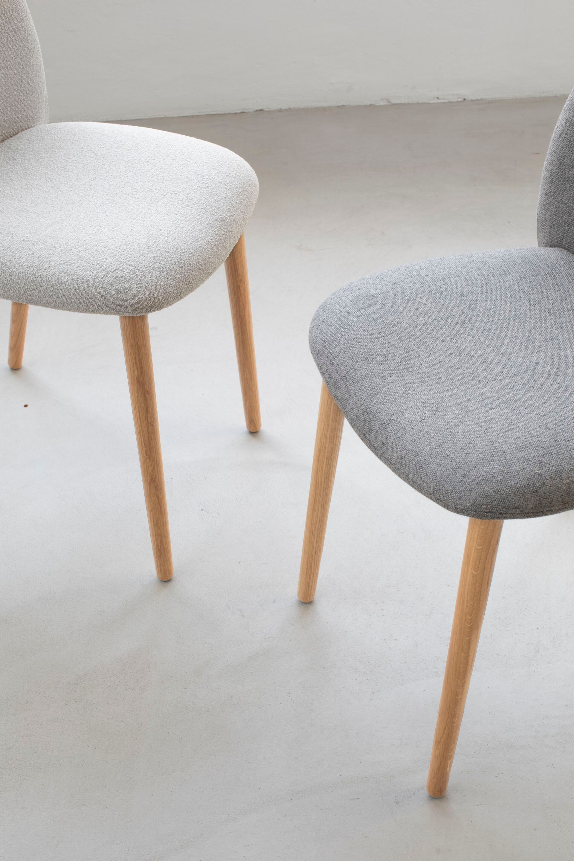 Тканевый мягкий стул с деревянными ножками S-CAB Mentha ARCH-00093747 - Вид №10