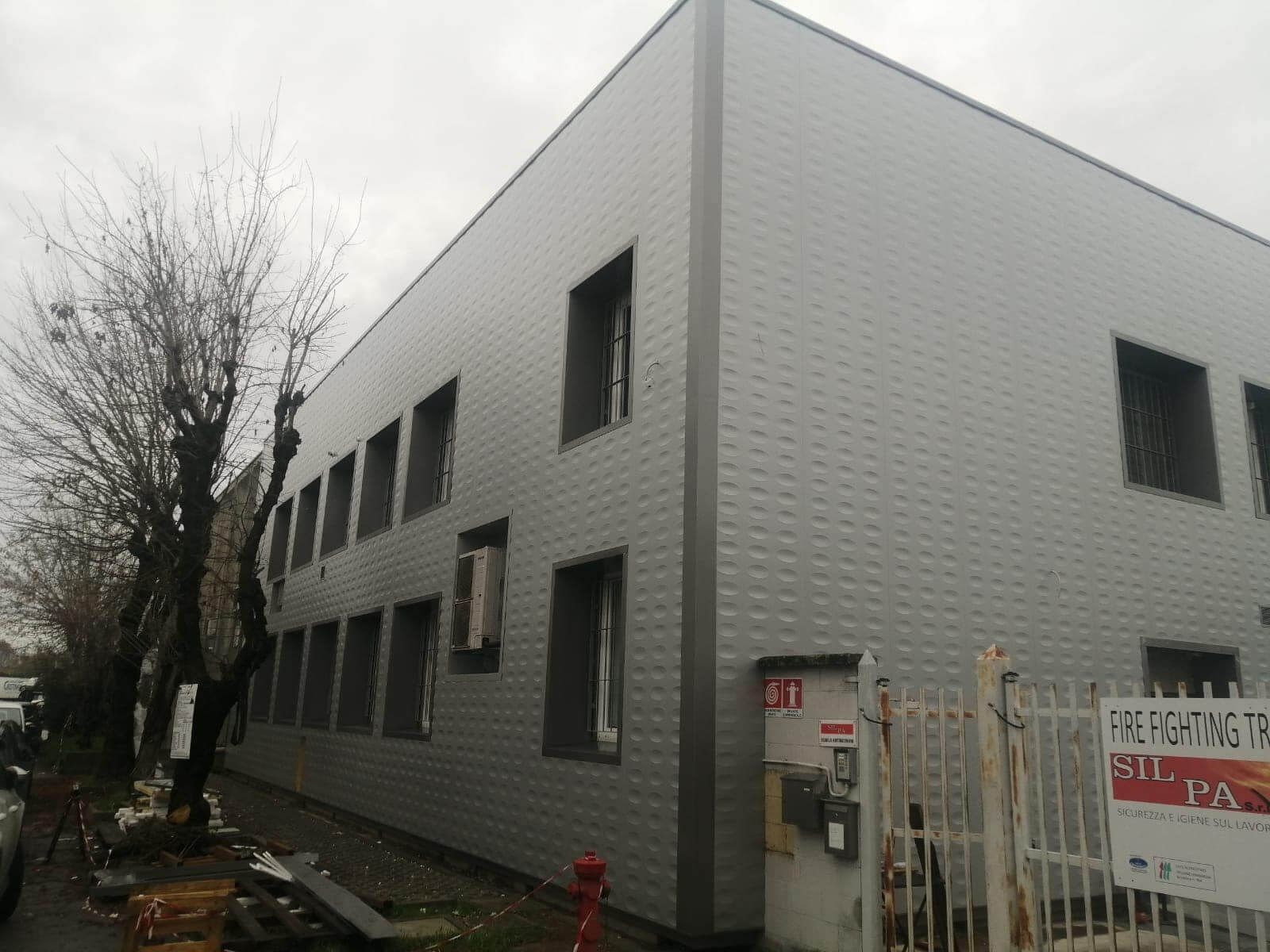 Изолированная металлическая панель для фасада ELCOM SYSTEM ТЕРМОПАРЕТЫ® ARCH-00151976 - Вид №33