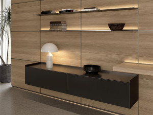 Висячий шкаф