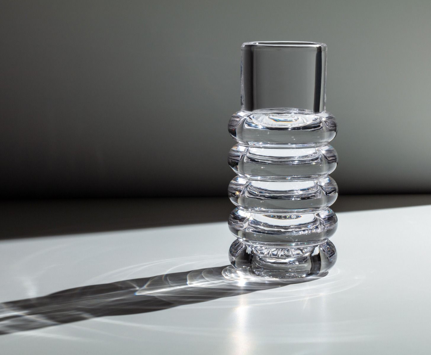 Стеклянная ваза In Stock Том Диксон ARCH-00086134 - Вид №1