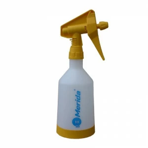 BT8 Бутылка 360° с двухсторонним распылителем, желтая 0,5 л, градуированная Merida