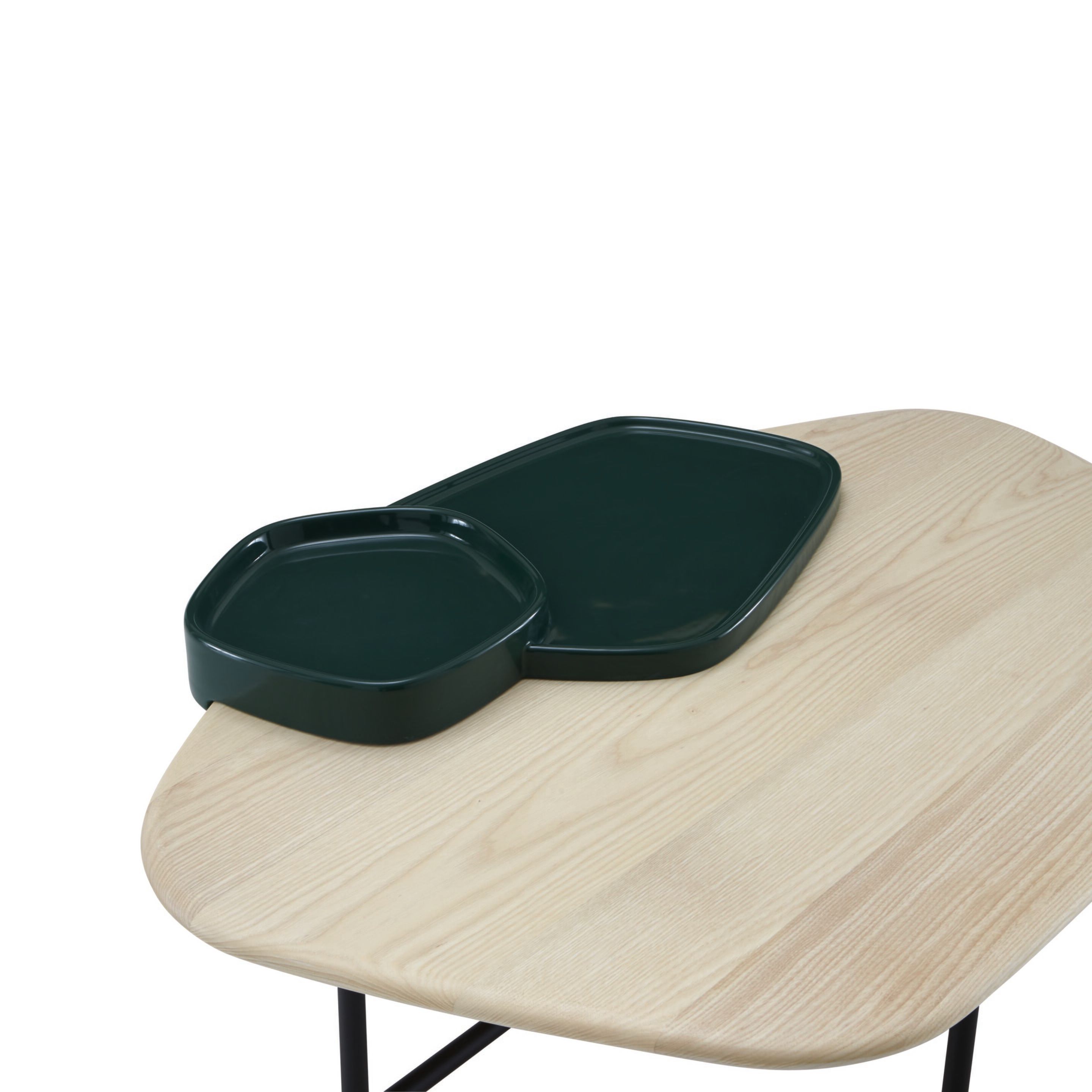 Журнальный столик из ясеня с подносом Ligne Roset LEWA ARCH-00108750 - Вид №1