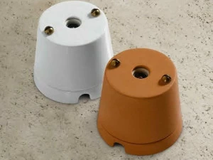 Aldo Bernardi Одиночная керамическая электрическая розетка Castore