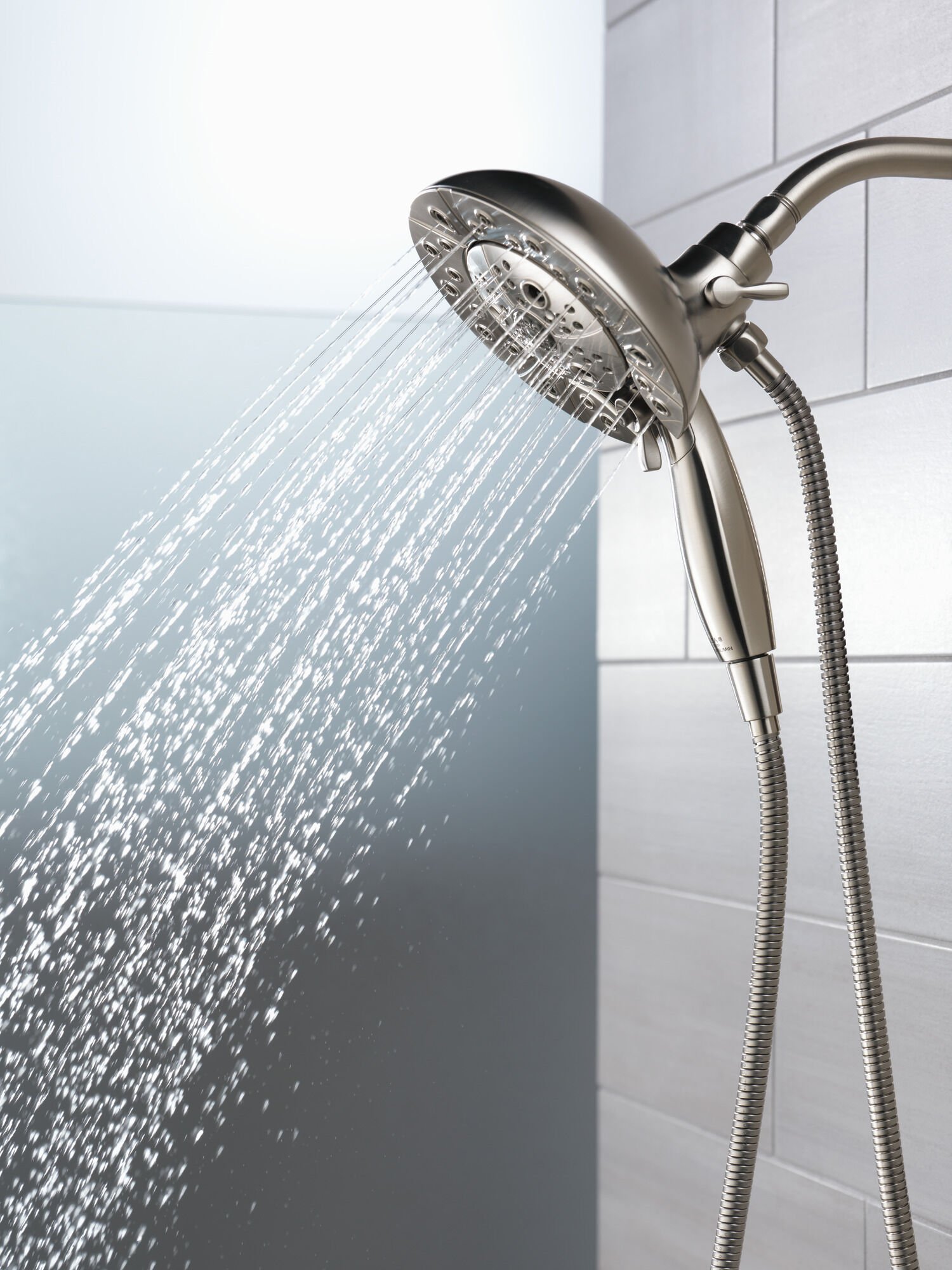H2Okinetic® In2ition® Душ два в одном с 5 настройками Delta Faucet 58480-SS-PK - Вид №5