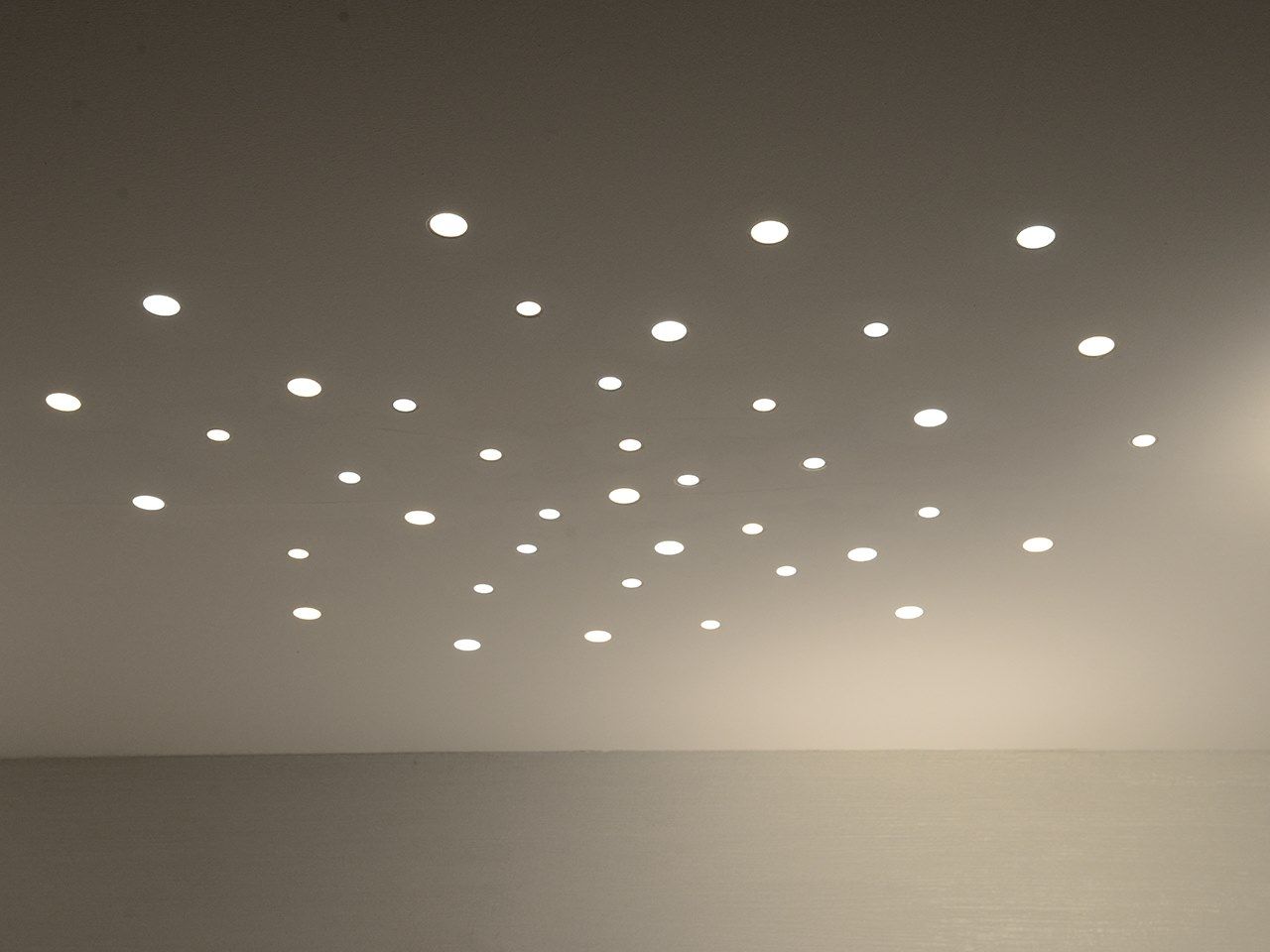 Круглый светодиодный светильник Aldabra HOLE ARCH-00152607 - Вид №1