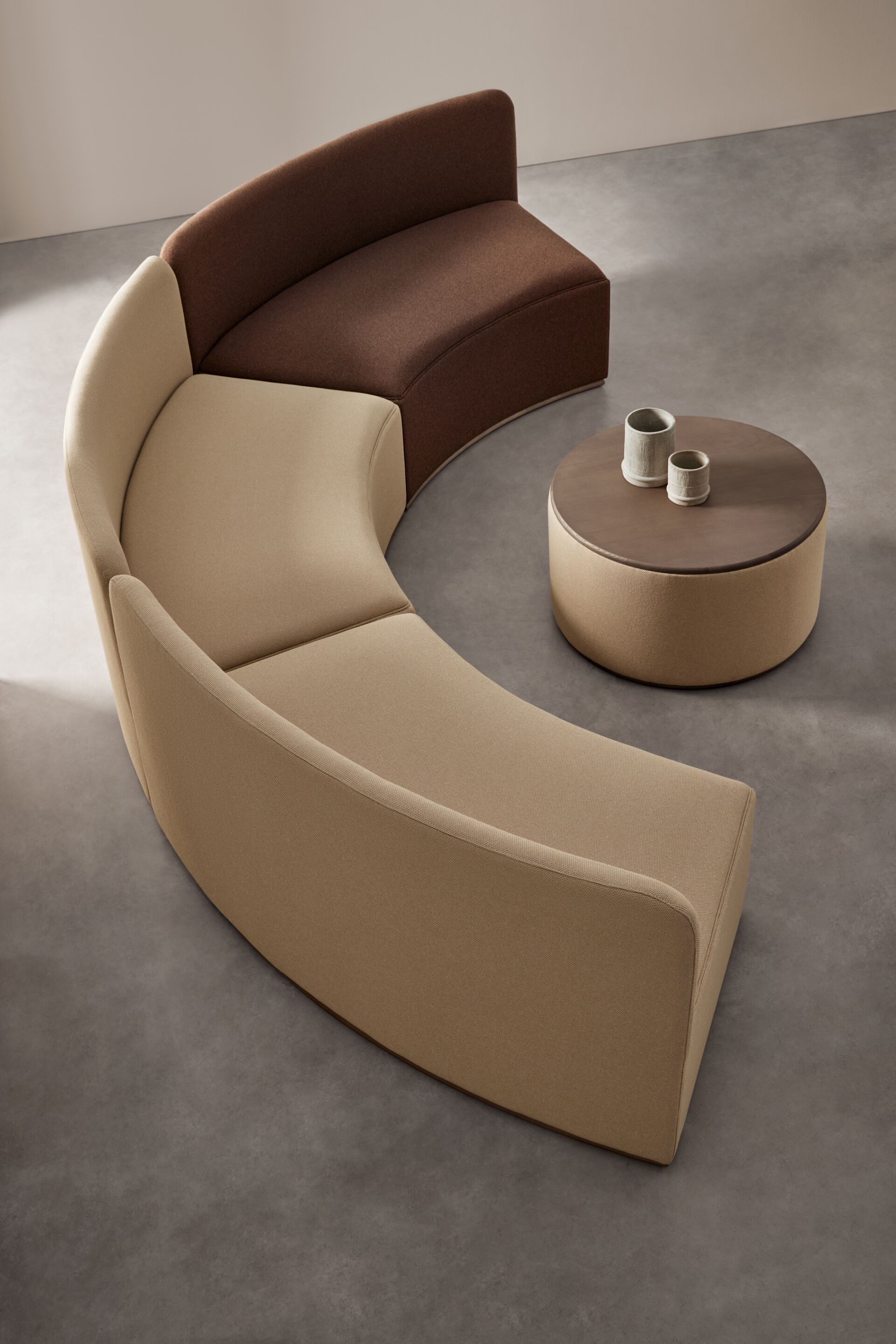 Тканевый изогнутый модульный диван Blasco&Vila Mant ARCH-00115909 - Вид №13