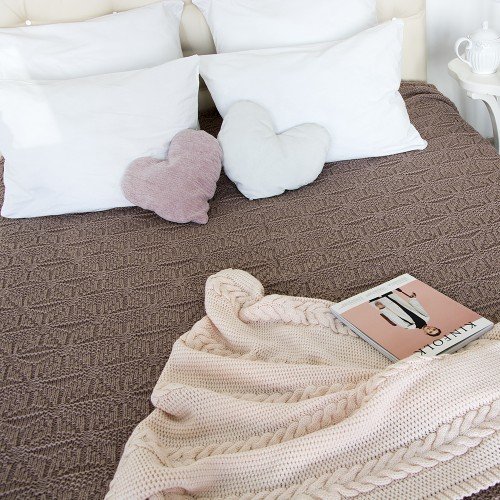 Плед MARLY135*220 APERO ДИЗАЙНЕРСКИЕ, ВЯЗАНЫЕ, ОДНОТОННЫЕ 010338 Бежевый  - Вид №1