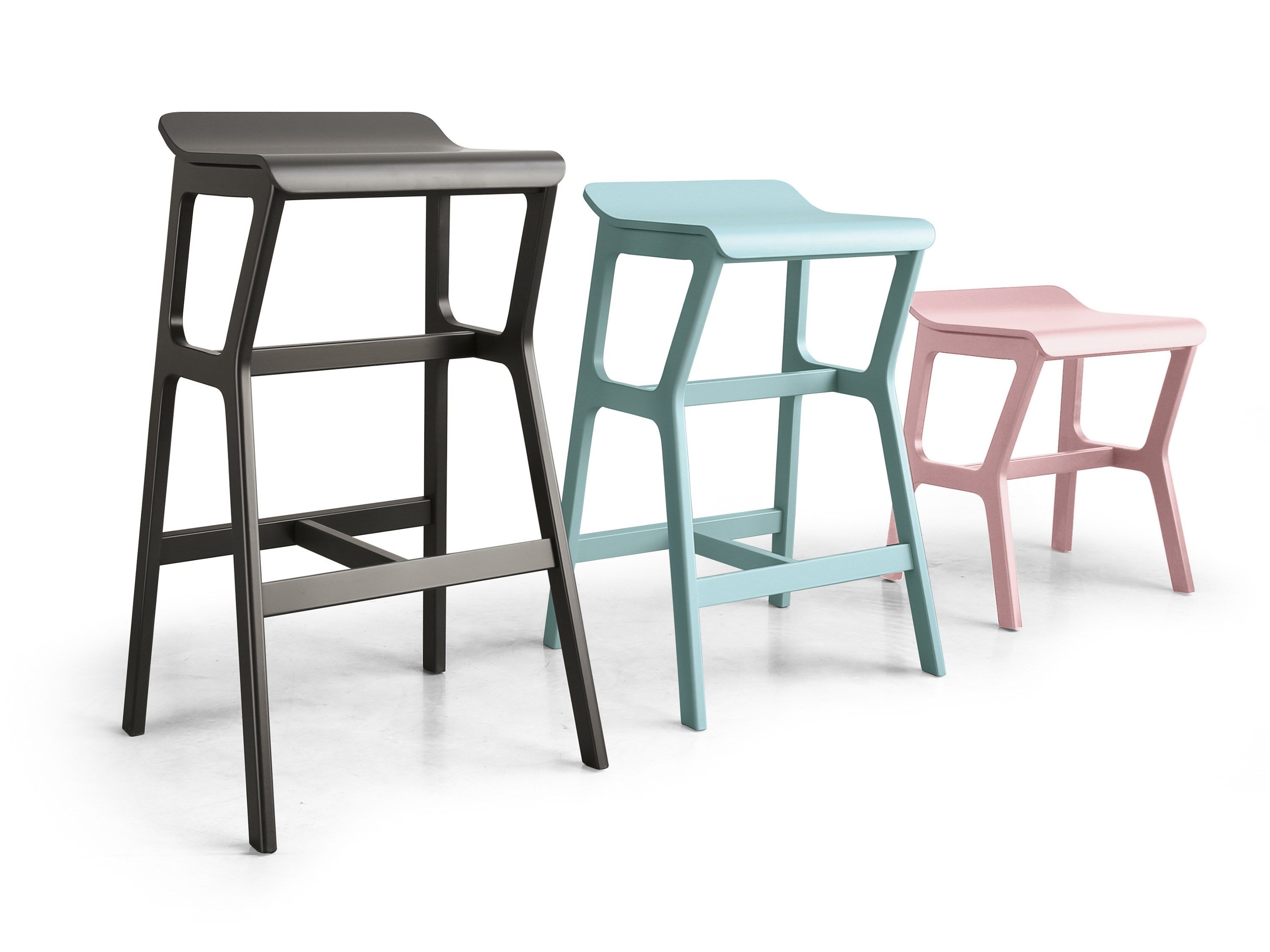 Деревянный низкий стул TrabA' Нино ARCH-00077881 - Вид №1