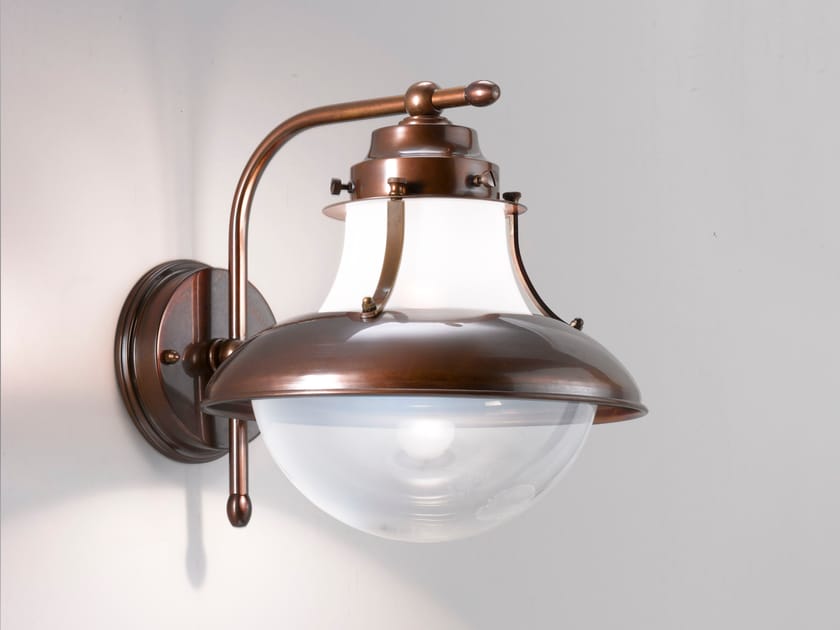 Латунная светодиодная наружная настенная лампа Cremasco Illuminazione Венецианская традиция ARCH-00083400