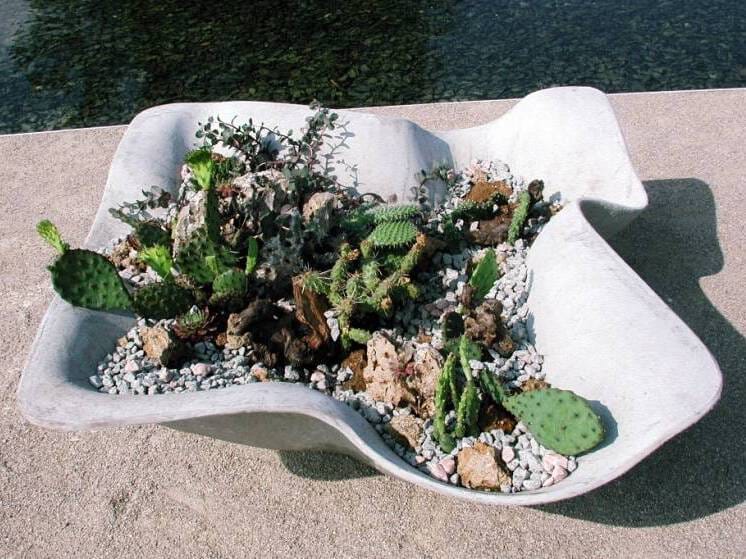 Бетонный низкий плантатор для общественных мест SWISSPEARL Softline ARCH-00067230