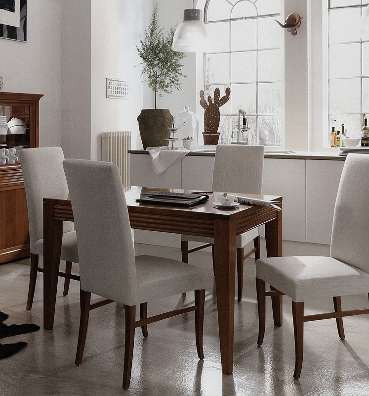 Стол LUNA SELVA 3239 Timeless