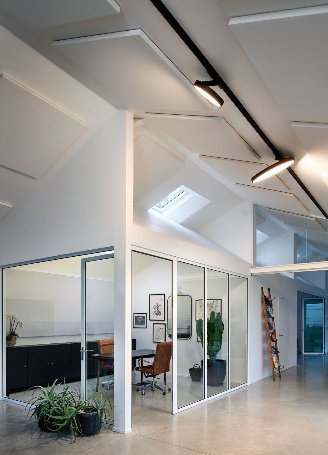 Поликарбонат и металлическое светодиодное трековое освещение Deltalight Multinova ARCH-00080904 - Вид №1