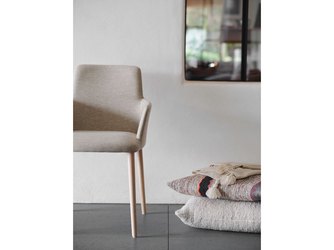 Мягкий тканевый стул с подлокотниками Mobitec Rob ARCH-00128534 - Вид №8