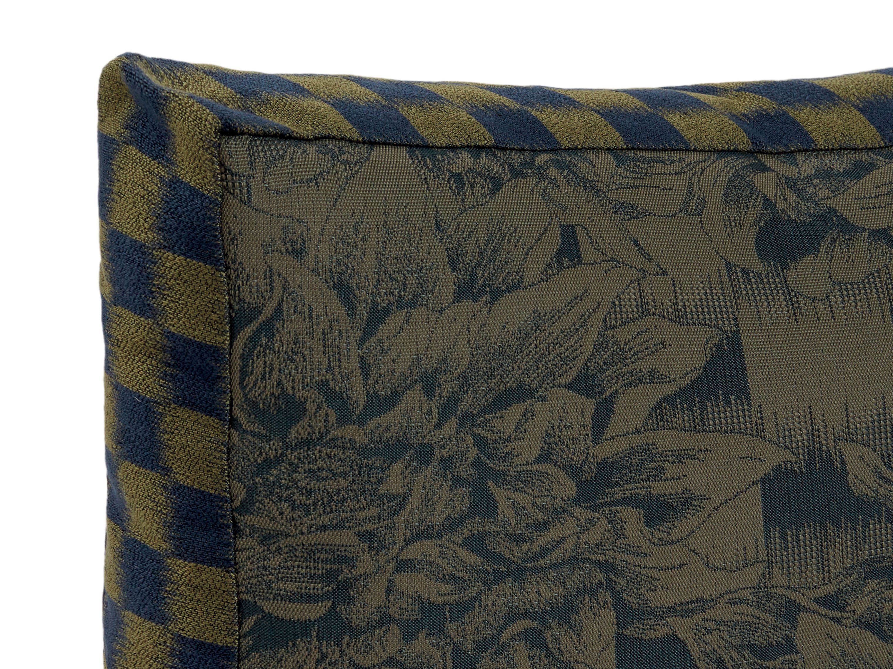 Квадратная подушка с цветочным рисунком K-3 Shogun Blue ARCH-00089230 - Вид №3