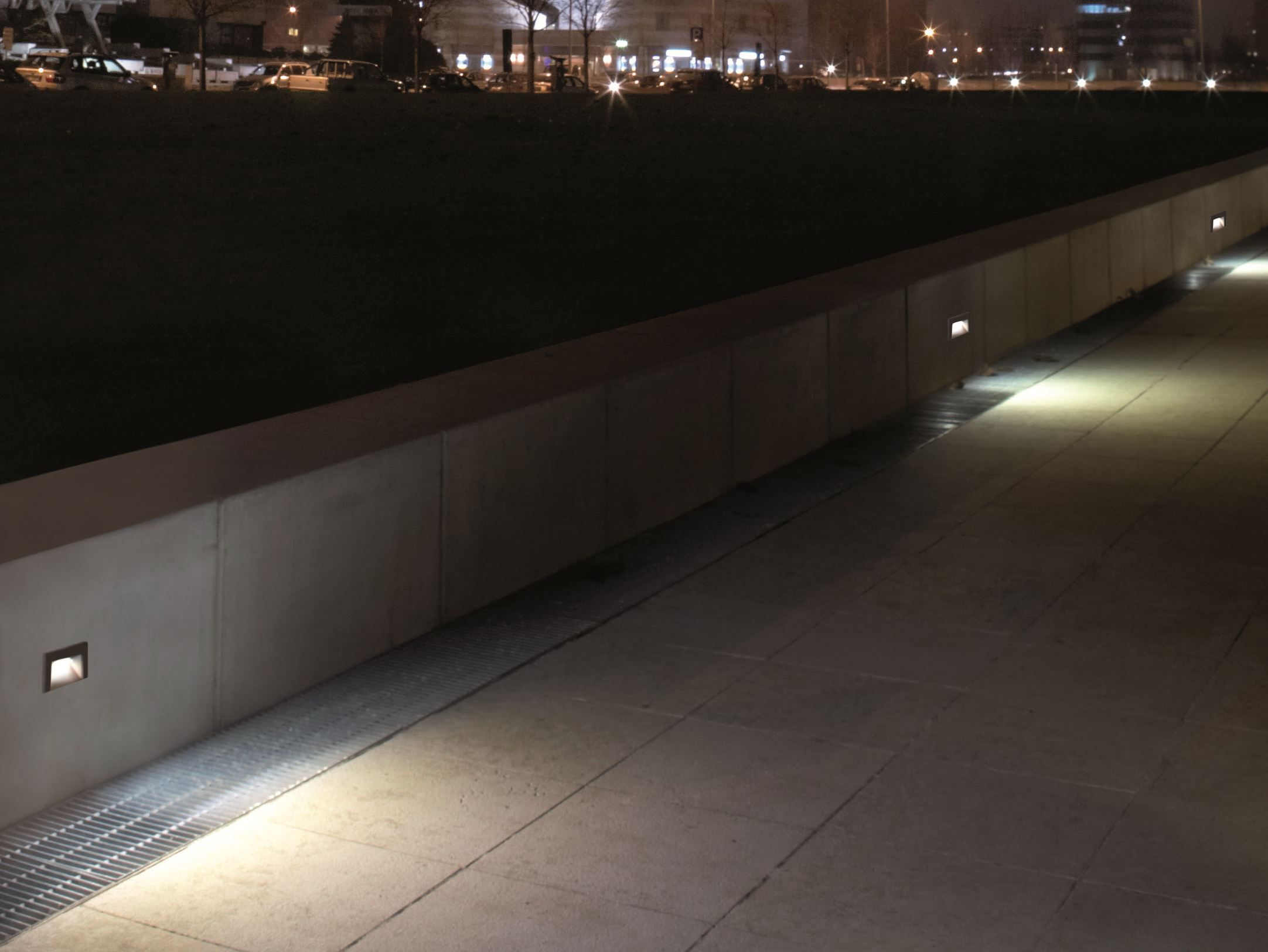 Настенный светодиодный маркер Goccia Illuminazione QUANTUM ARCH-00001596