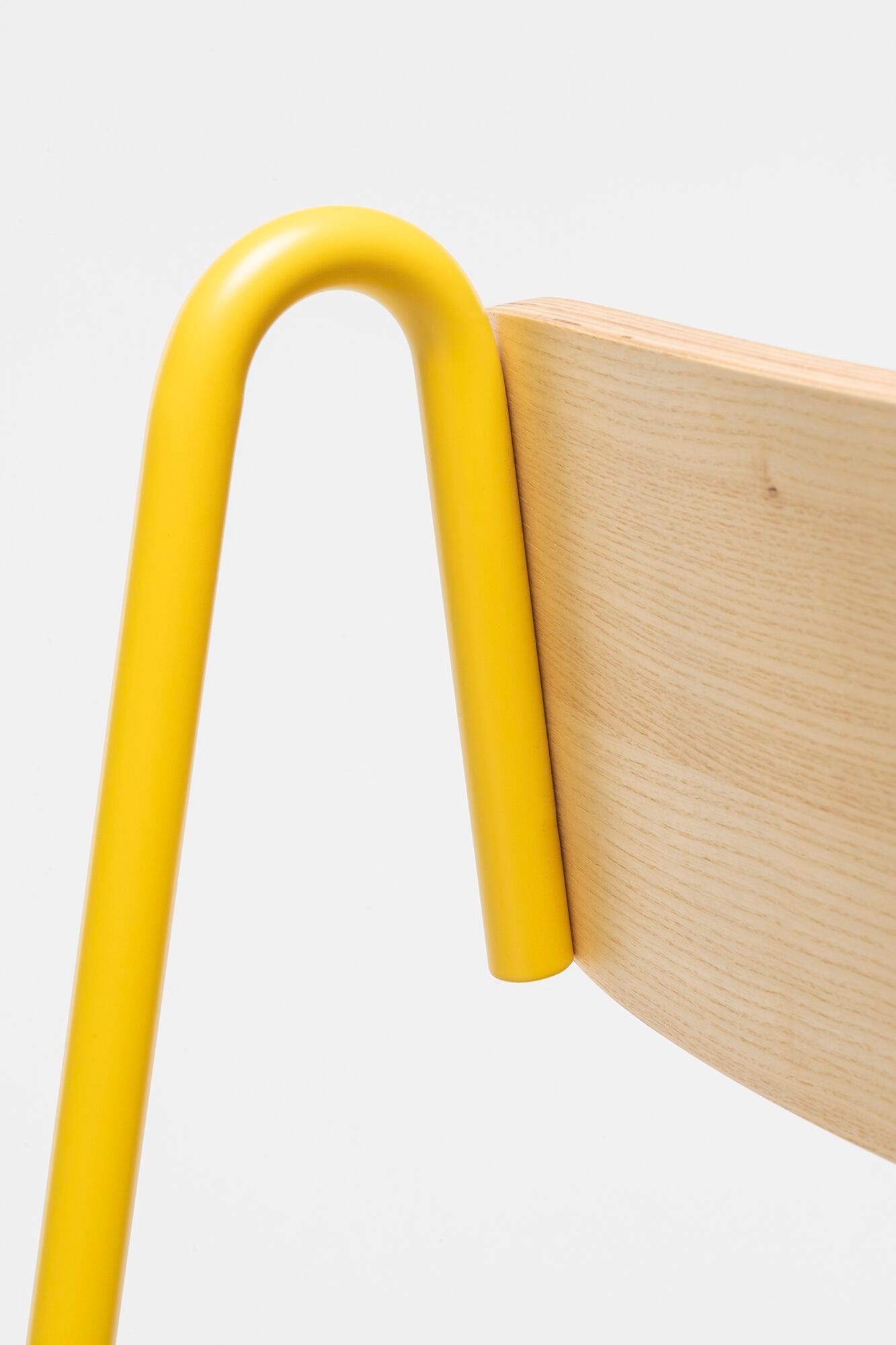 Окрашенный металлический стул со встроенной подушкой из искусственной кожи CHAIRS & MORE Lena ARCH-00091348 - Вид №11