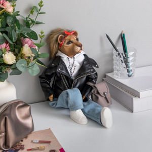 76140 Коллекционная кукла Львица Викки BOGACHO