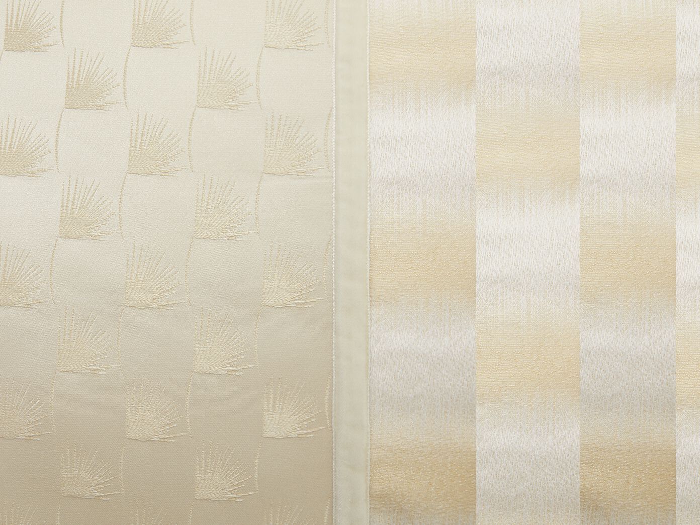 Прямоугольная подушка K-3 Sakura ARCH-00121591 - Вид №1