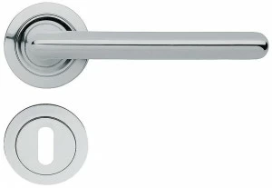 LINEA CALI' Ручка из хромированной латуни на розетке с замком Trendy