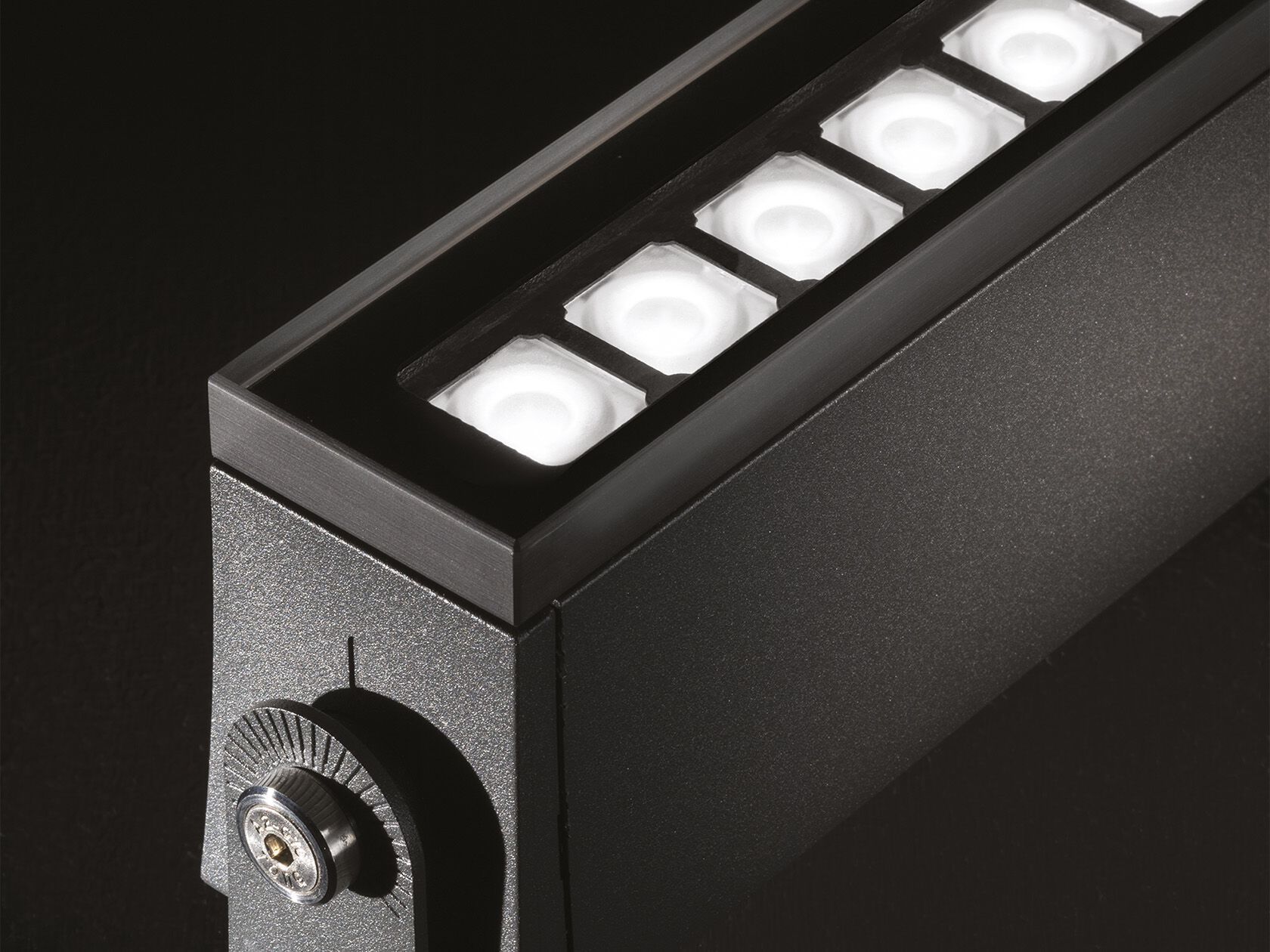 Алюминиевый регулируемый светодиодный наружный прожектор [LND] общие ARCH-00039663 - Вид №5