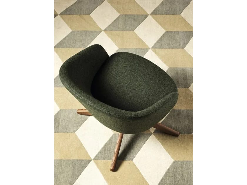 Тканевое кресло с подлокотниками Very Wood Bellevue ARCH-00065783 - Вид №3