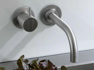 VOLA Смеситель для умывальника настенный