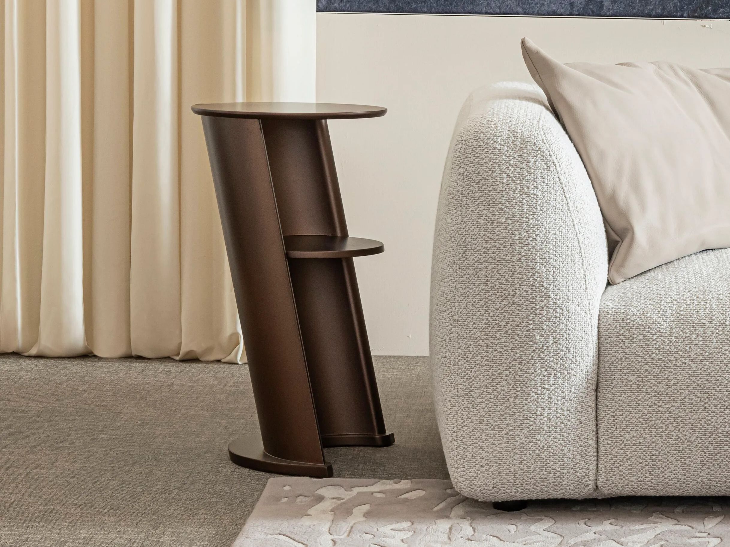 Деревянный круглый журнальный столик Bizzotto Italia Aequilibrium ARCH-00138502