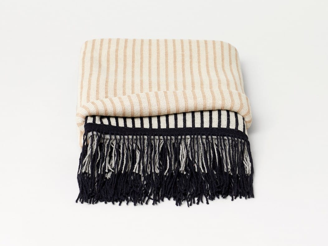 Полосатый плед из альпаки Form & Refine Aymara ARCH-00024747