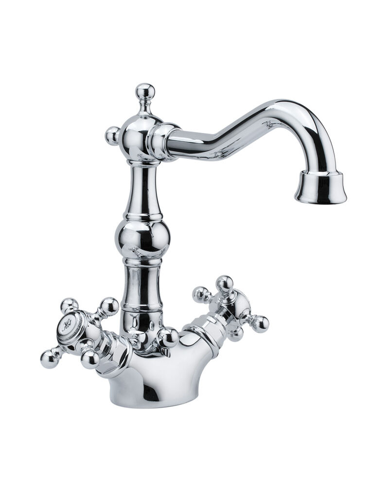 272 RN8334 Gaia  Julia