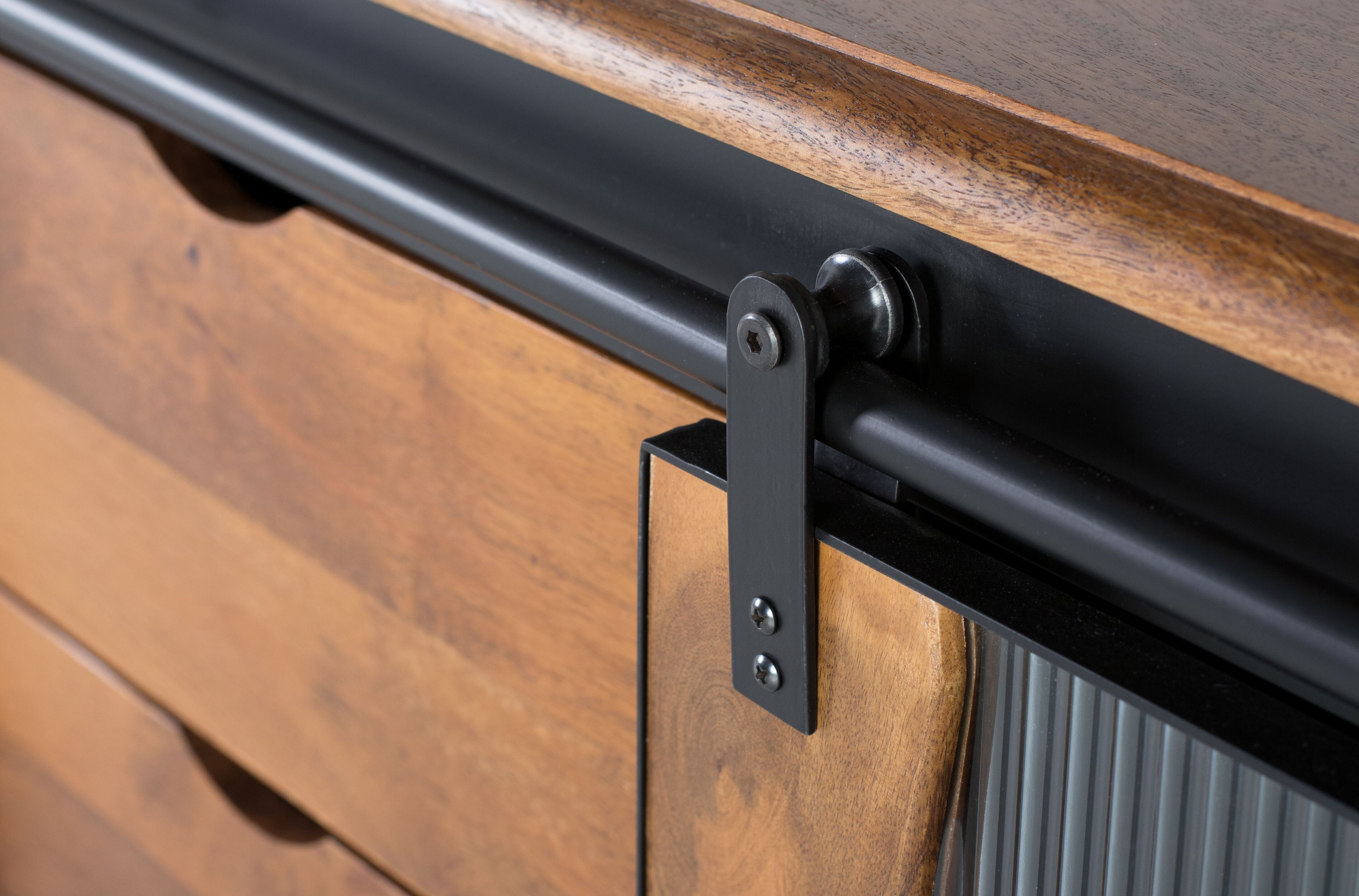 Шкаф из манго с выдвижными ящиками и дверями Giner y Colomer Занзибар ARCH-00016989 - Вид №2