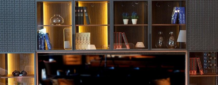 Mobi Оборудованная стена из дерева и стекла с подставкой под телевизор sun-id-1461842 - Вид №2