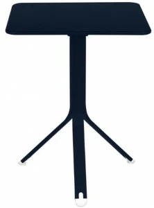 Fermob Садовый стол из металла квадратный Rest'o 8813