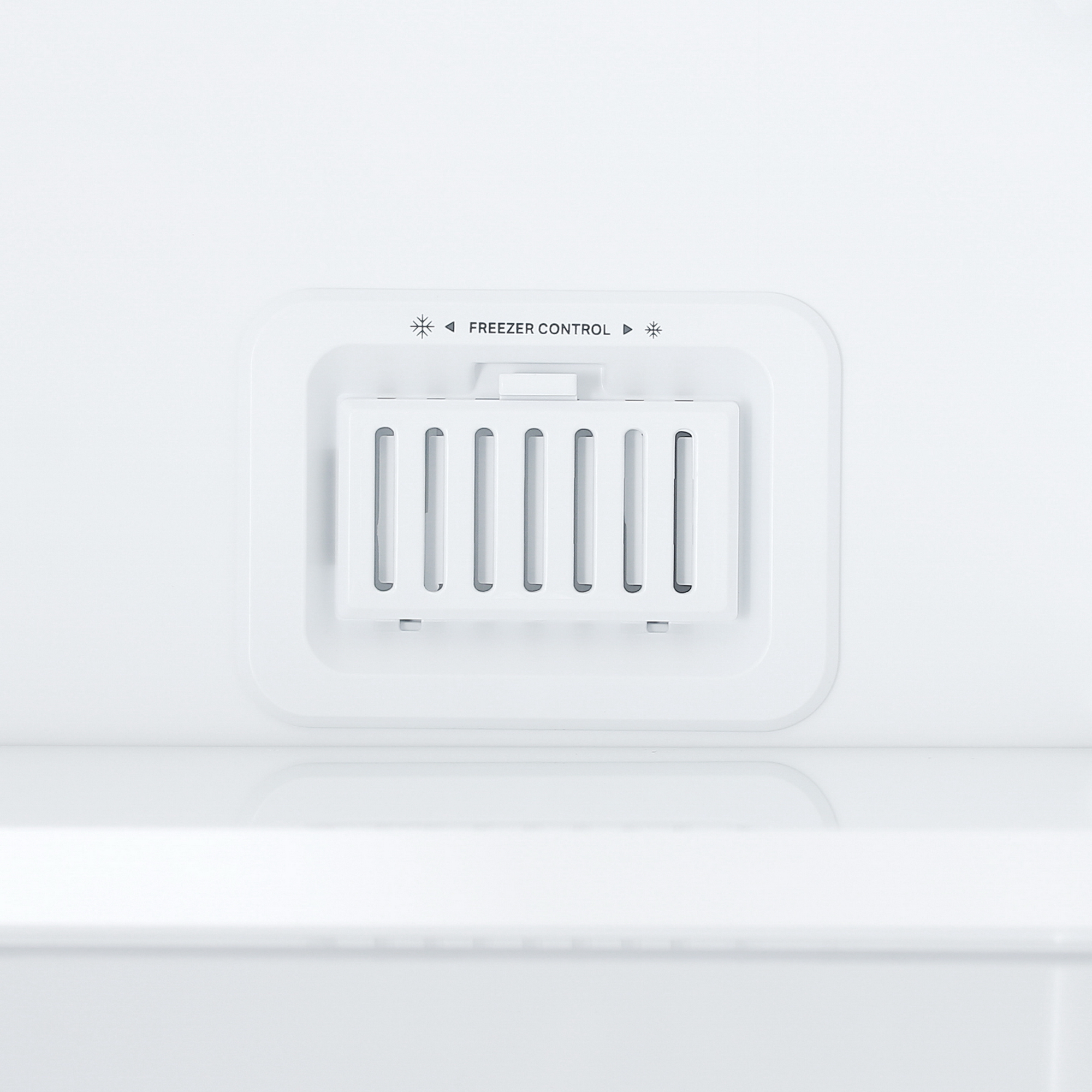 9027546 Холодильник с морозильником   Hotpoint HT 5200 W белый STDN-0068787 - Вид №9