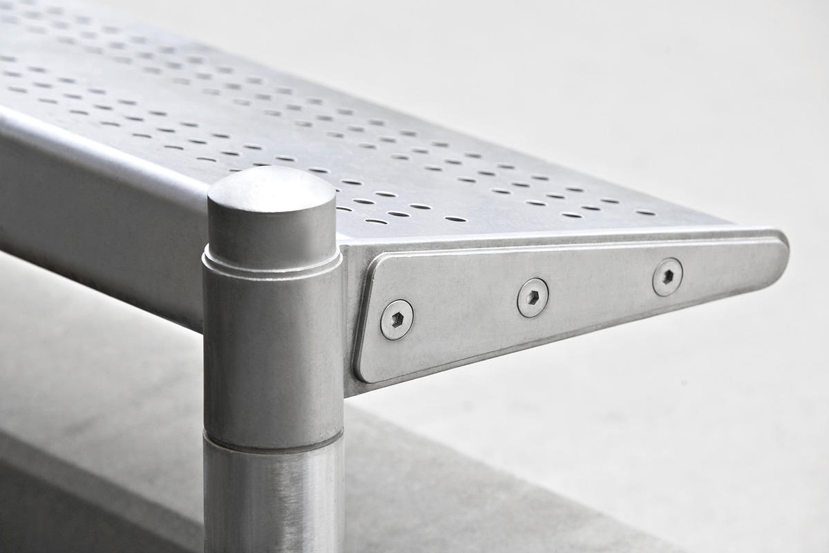 FSRT85 Сидение для транзита  Forms-surfaces  - Вид №1