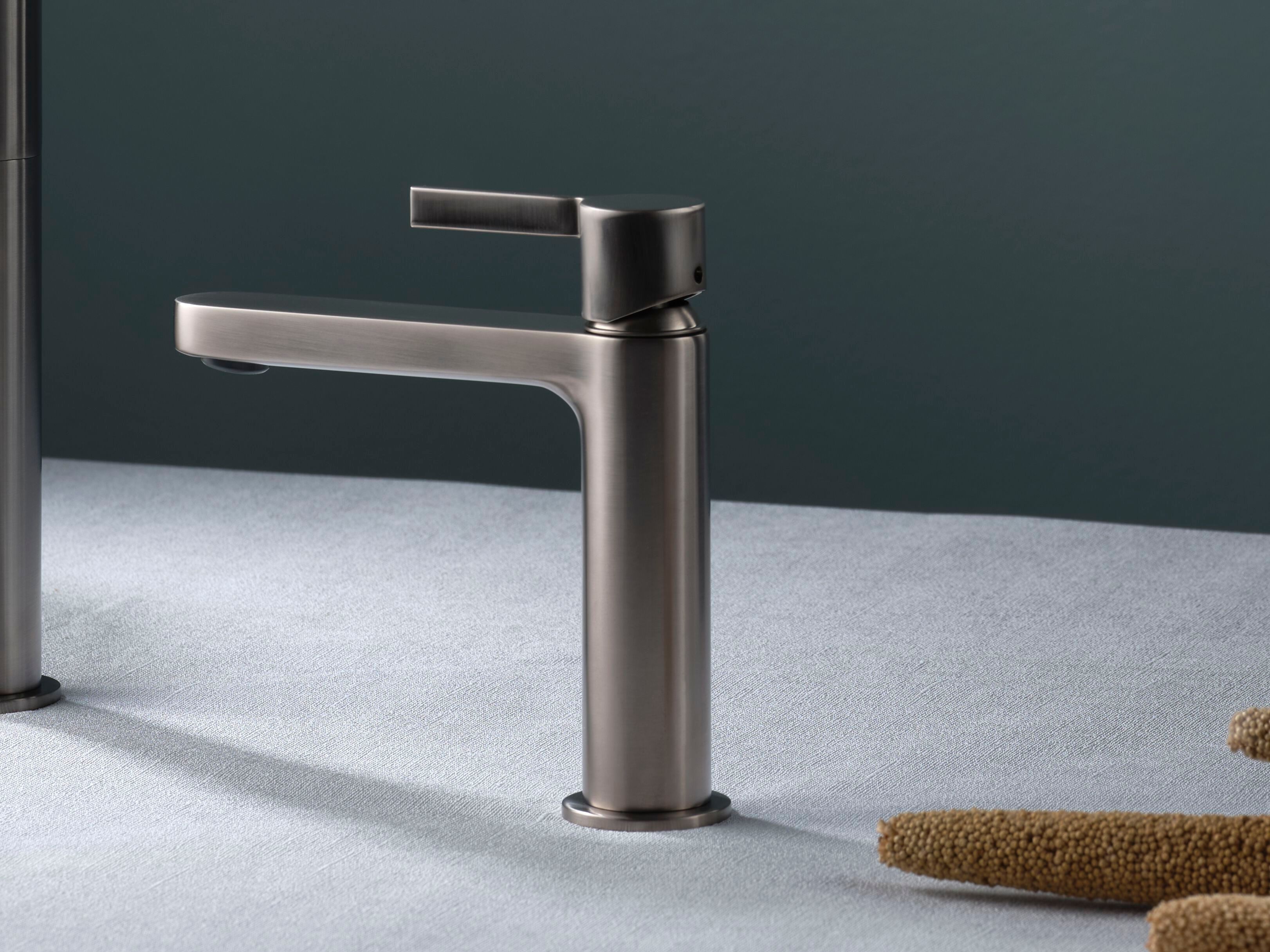 Смеситель для раковины Ritmonio Tie ARCH-00086564