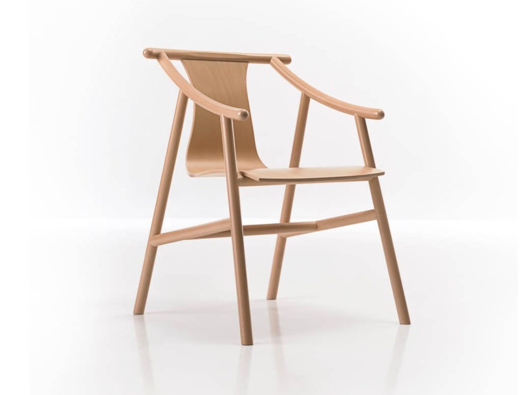 Стул из бука с подлокотниками Wiener GTV Design Magistretti ARCH-00015349